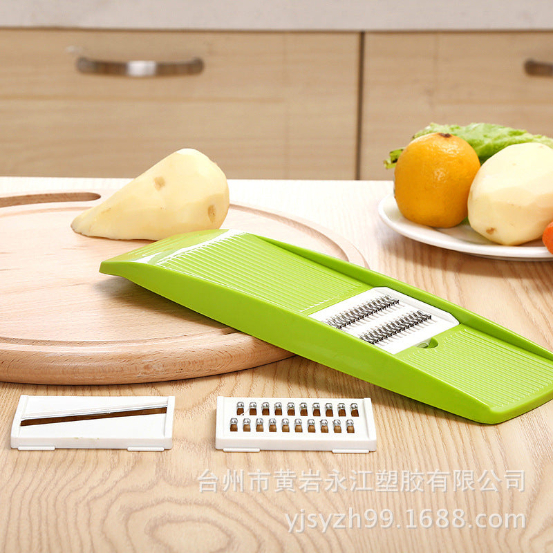mandoline cuisine et ses trois lames interchangeables