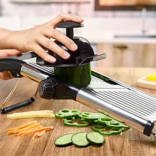 mandoline japonaise en un simple tour de molette pour tranchefine