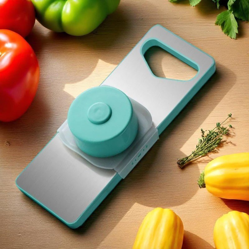 mandoline japonaise munie d'un protège-main